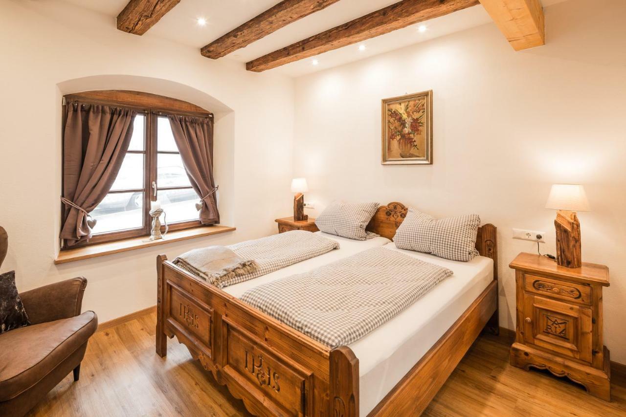 Alte Ritterstube Hotel Guenzburg Luaran gambar