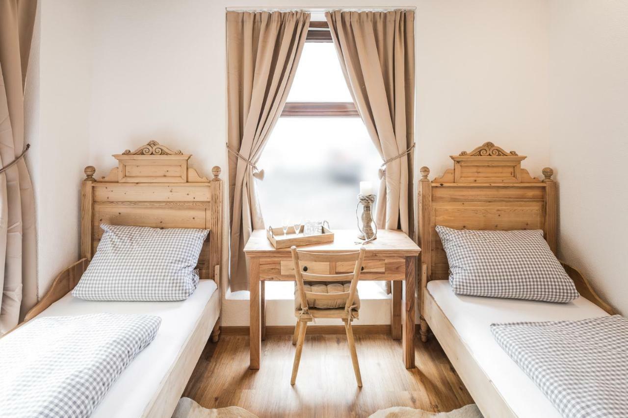 Alte Ritterstube Hotel Guenzburg Luaran gambar